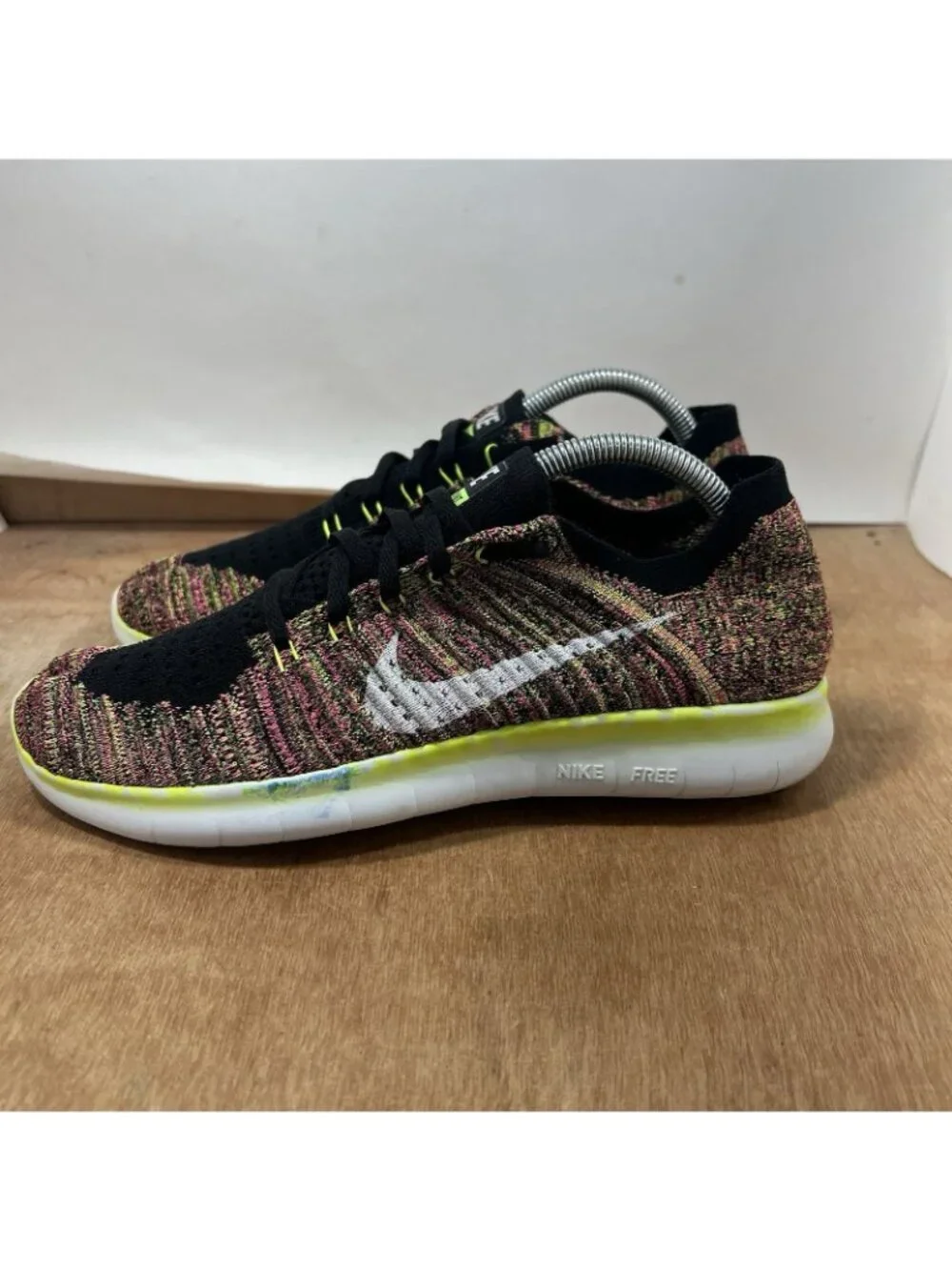 Nike Free RN Flyknit Running Shoes Size 10 Black Neon Green Pink 843431-999